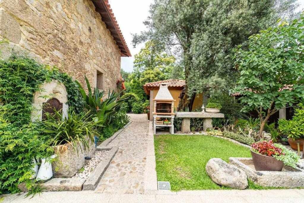 Casas Casal Do Carvalhal - Agroturismo Amares Zewnętrze zdjęcie